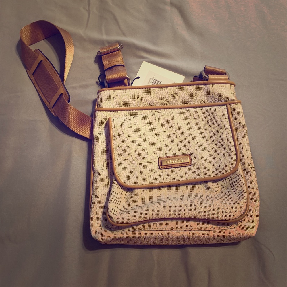 Calvin Klein Crossbody